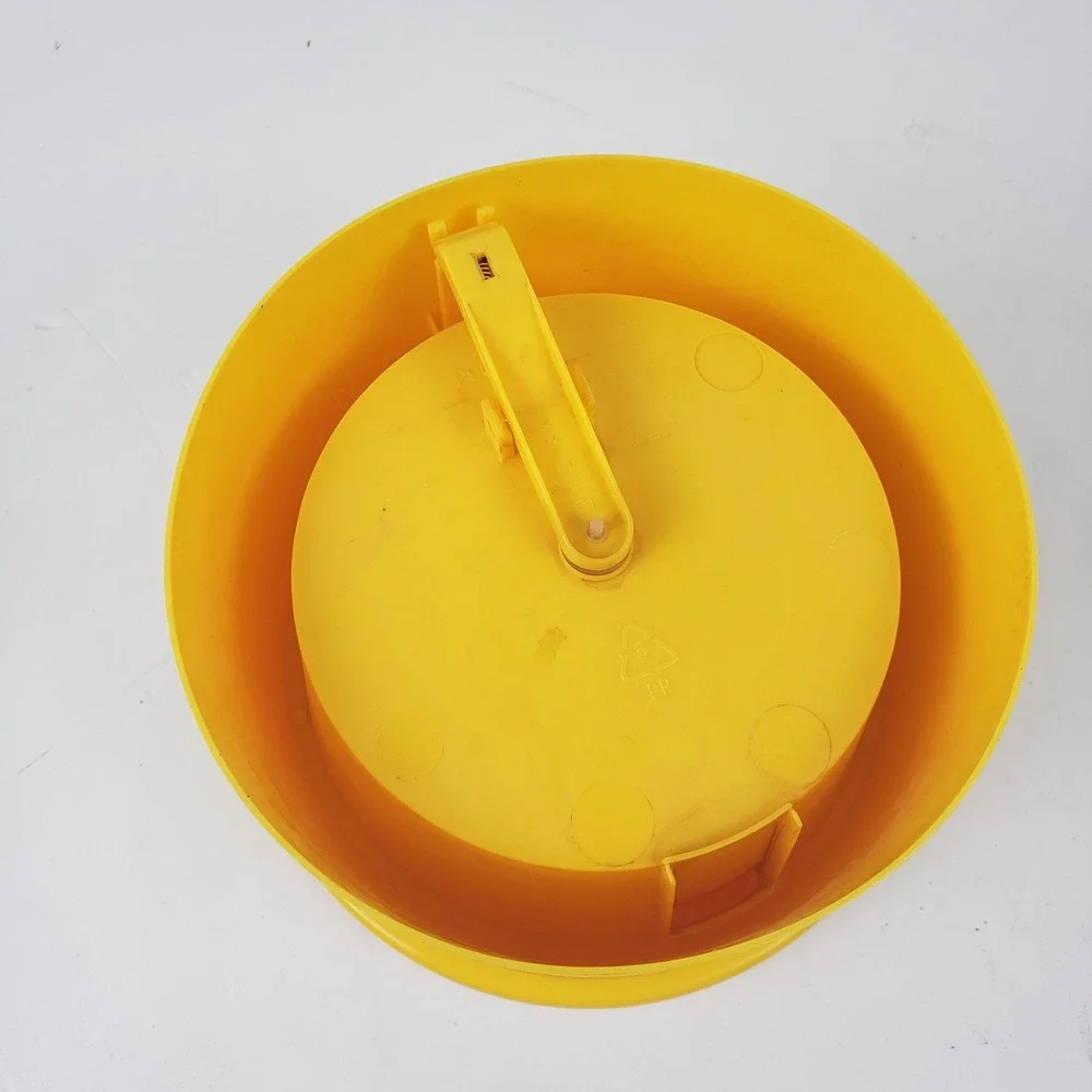 Mr Coffee Iced Tea Maker TM1.7 Replacement Steeping Basket Lid Yellow